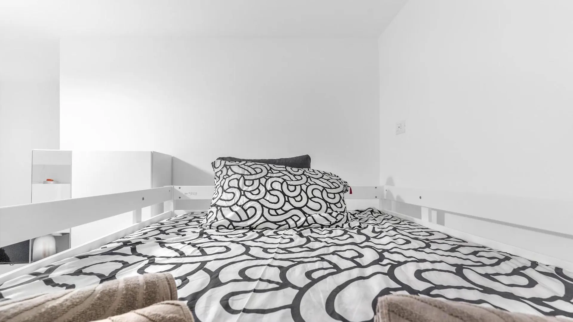 Apartment Arq16 - Duomo-Loreto - Central - Modern Milan Italy